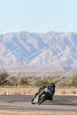 media/Dec-07-2025-CVMA (Sun) [[3e7d2de5dc]]/Race 16-Formula Middleweight/